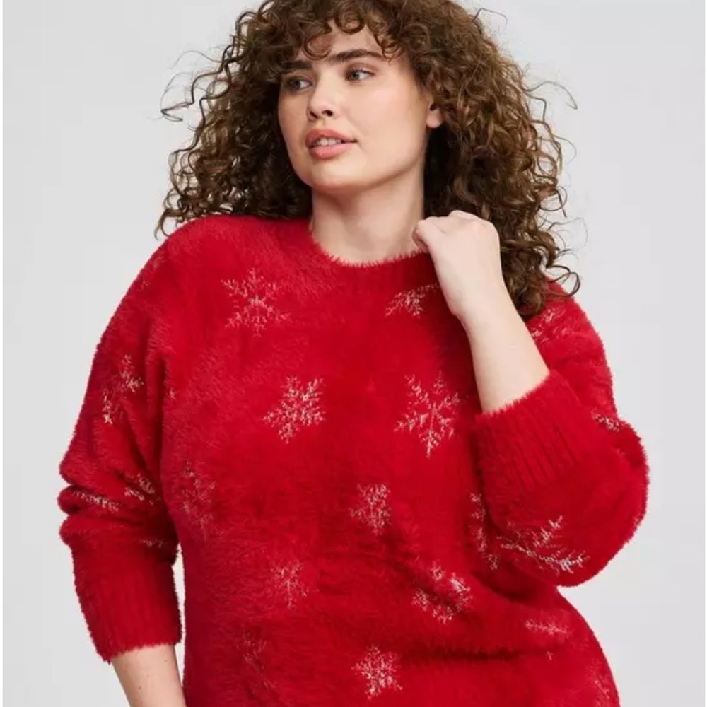 NWT Torrid fuzzy Christmas Sweater size 3